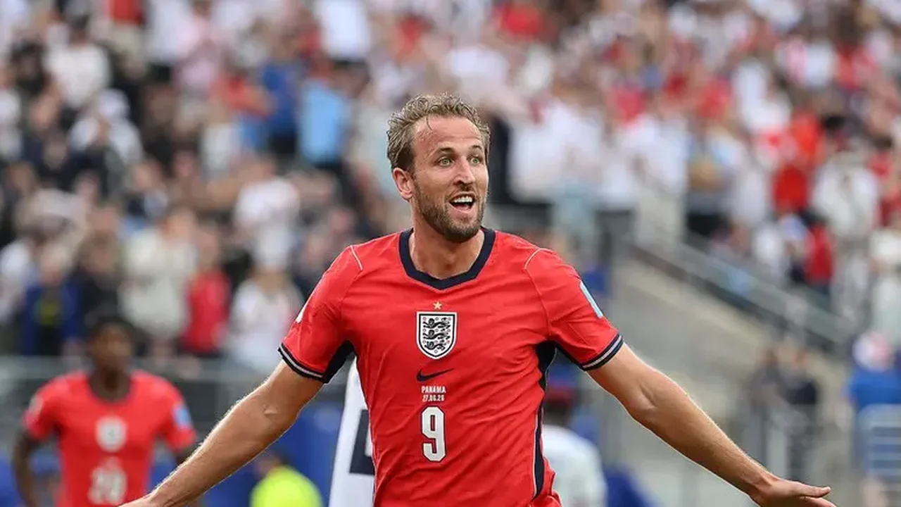 Inglaterra vence Panamá e avança na liderança do Grupo L; Croácia passa em 2º