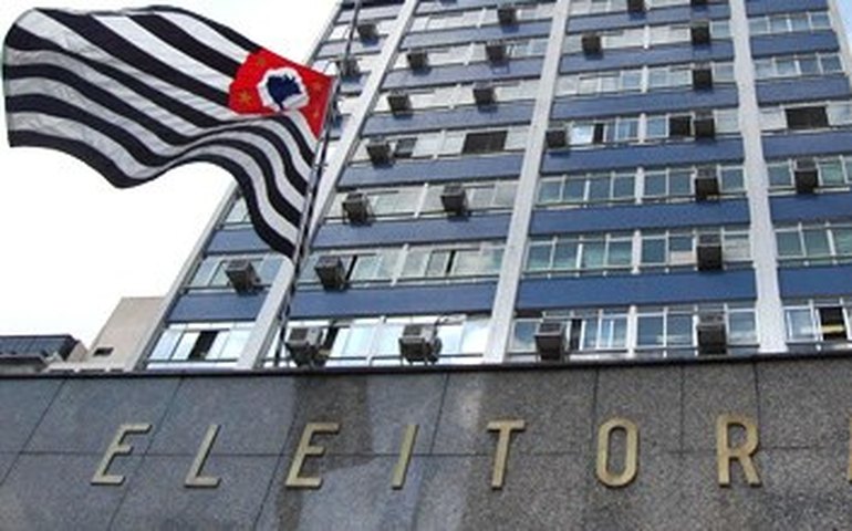 Prefeito e vice de São Bernardo do Campo são multados por publicação na campanha de 2024