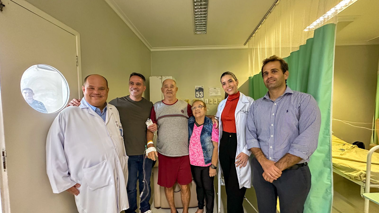 Policial militar aposentado que fez cirurgia pelo programa Saúde Até Você recebe alta