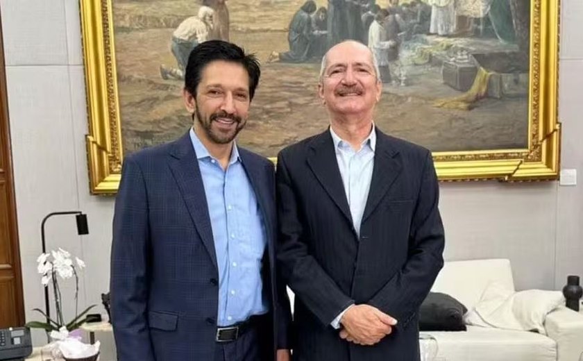 Posse de Aldo Rebelo tem indireta a Lula