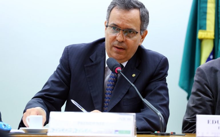 Comissão de Desenvolvimento Econômico debate implementação da nova Lei de Licitações