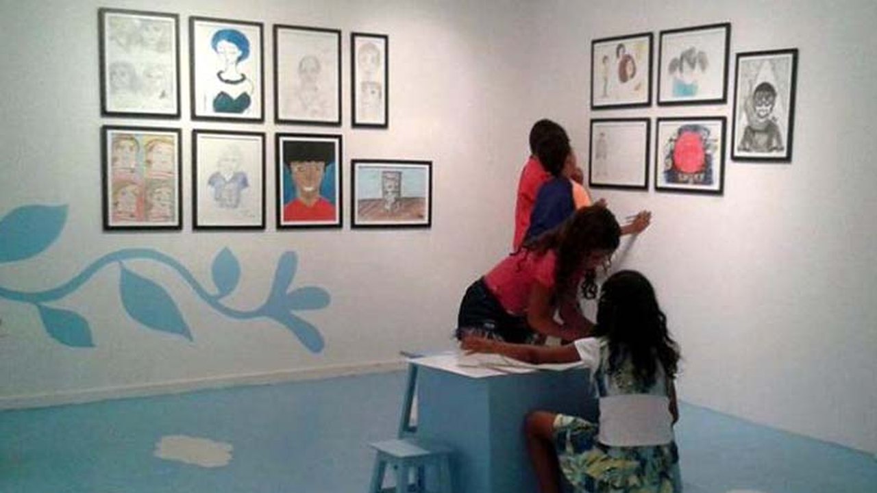 Maceió: Jovens atendidos pela Semas participam de oficina de pintura