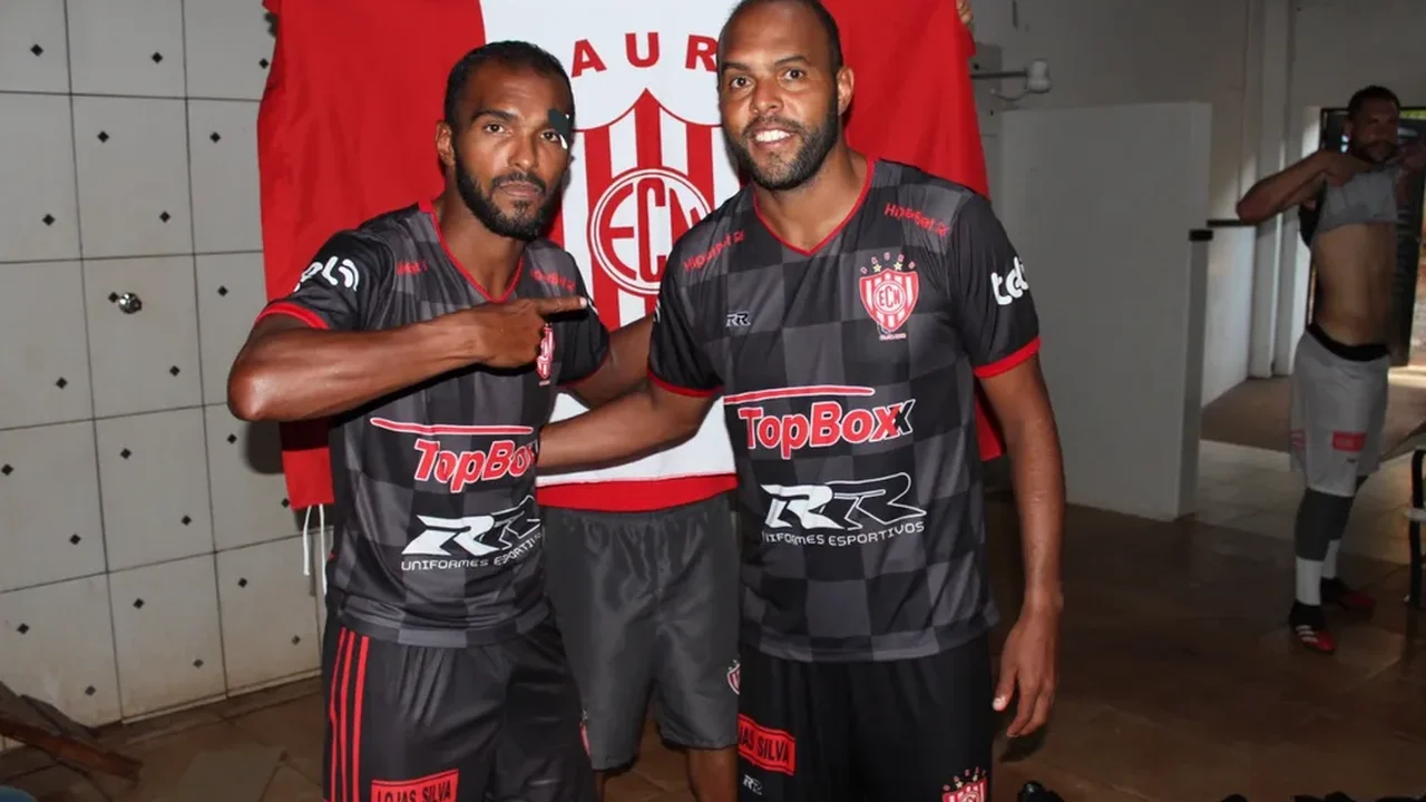 Irmãos, Alecsandro e Richarlyson vão se enfrentar em jogo beneficente no Canindé