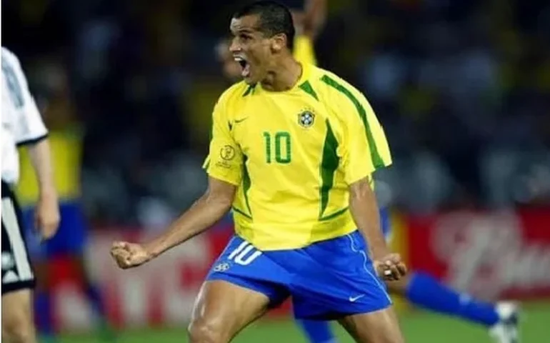 Rivaldo rebate Neymar sobre ocupar sua vaga no penta em 2002: 'Isso não aconteceria'