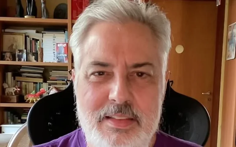 Roberto de Carvalho completa 73 anos e recebe homenagem do perfil de Rita Lee