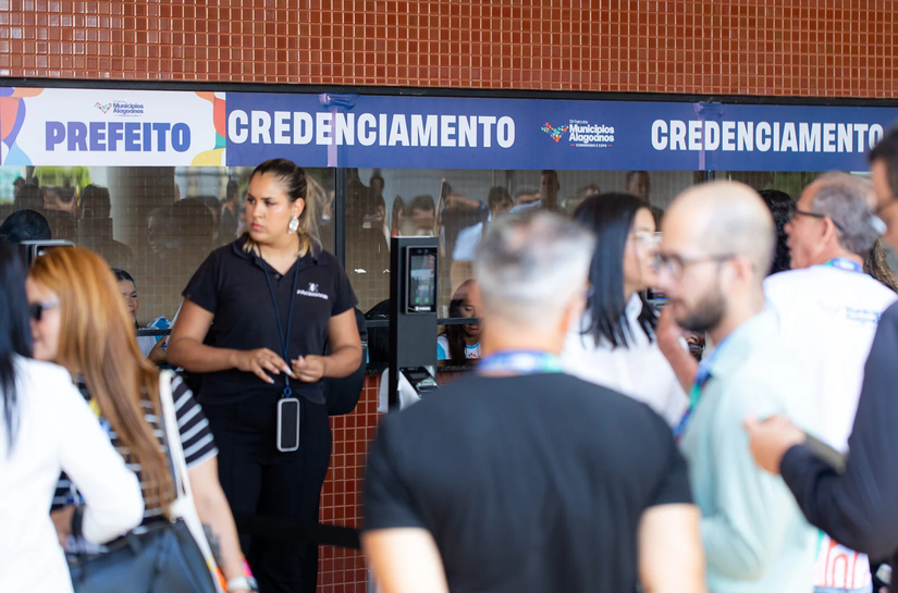 Congresso dos Municípios Alagoanos começa com mais de 5 mil inscritos de 18 estados