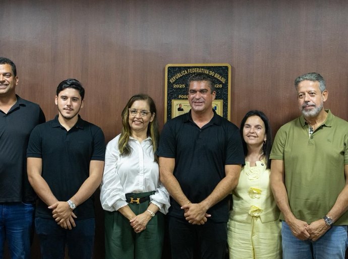 Deputada Fátima Canuto acompanha entregas estruturantes em Maragogi