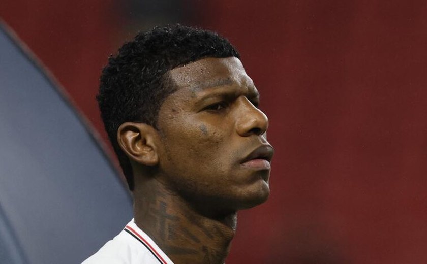 São Paulo bate o Inter, acumula 5ª vitória seguida e segue lua de mel com Crespo