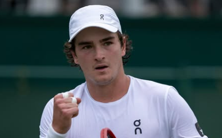João Fonseca desperdiça caminho 'acessível' até quartas, mas deixa Wimbledon com melhor ranking