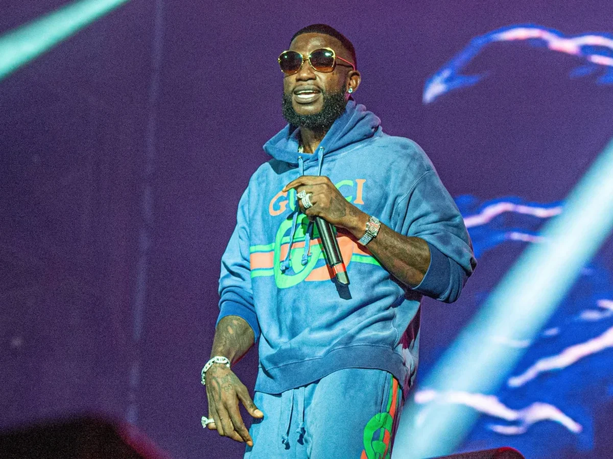 Rapper Pooh Shiesty foi acusado de sequestro devido a uma suposta