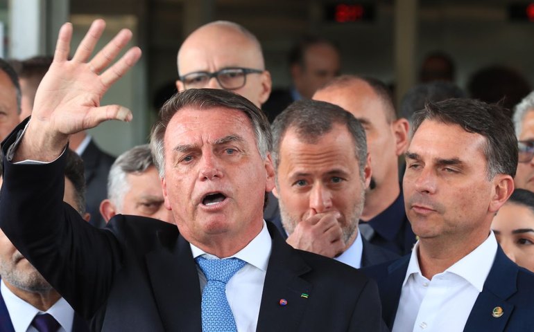 Moraes nega pedido para prender Bolsonaro