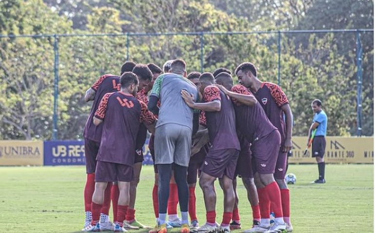 Com gol de Abner, CSE vence amistoso contra o Retrô por 1 a 0