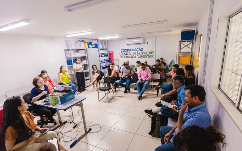 Educação seleciona 17 cooperativas para fornecer alimentos da merenda escolar