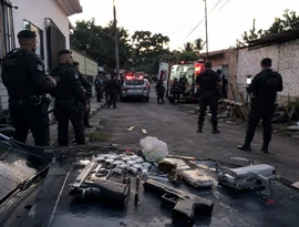 Suspeitos de matar promessa do futebol em Maceió morrem em confronto com a polícia