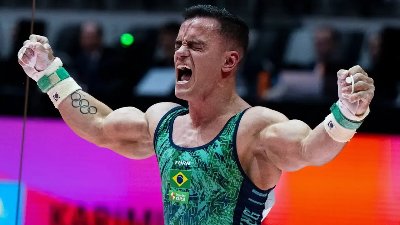 Em nono, Caio Souza obtém seu melhor resultado no individual geral no Mundial de Ginástica Artística