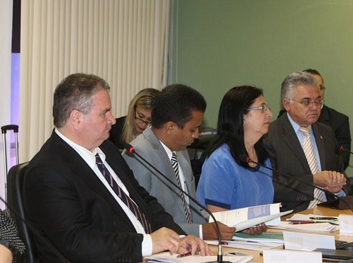 Secretária de Saúde de AL pede apoio do MS contra a microcefalia