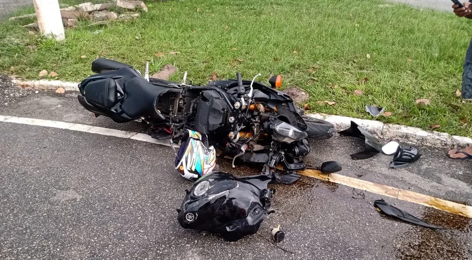 Acidente deixa motociclista ferido na Zona Sul de Aracaju