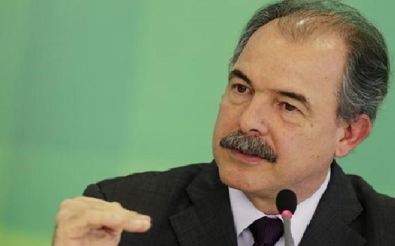 Mercadante: reestruturação de Ministérios será levada a Lula na semana que vem