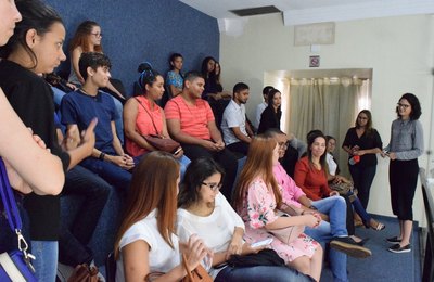 Estudantes da Ufal conhecem funcionamento do Legislativo alagoano