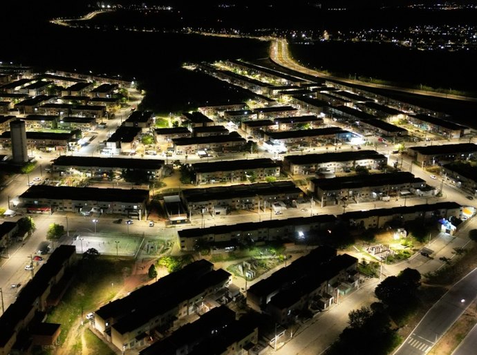 Ilumina chega ao 52º conjunto habitacional com iluminação 100% LED em Maceió