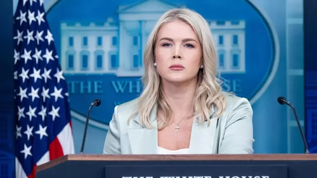 Trump anuncia saída de Karoline Leavitt, porta-voz da Casa Branca