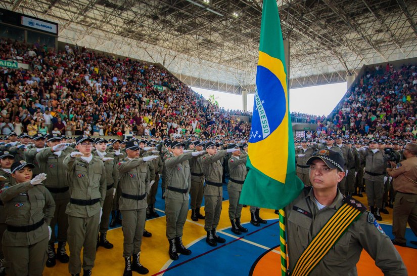 Segurança em Alagoas é reforçada com a formatura de 923 policiais militares