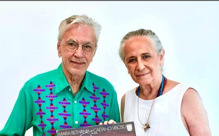 Caetano Veloso e Bethânia falam sobre turnê juntos:'Fico preocupada em acertar', diz cantora