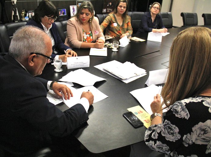 Judiciário alagoano adere a projeto 'Todos por Elas' da Semudh