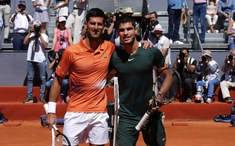 Alcaraz e Djokovic vão às oitavas de Roland Garros sem sustos; Rafael Matos arrasa nas duplas