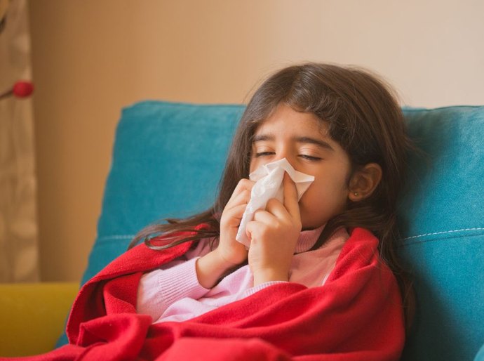 Com retorno às aulas, atenção se volta para vírus respiratórios