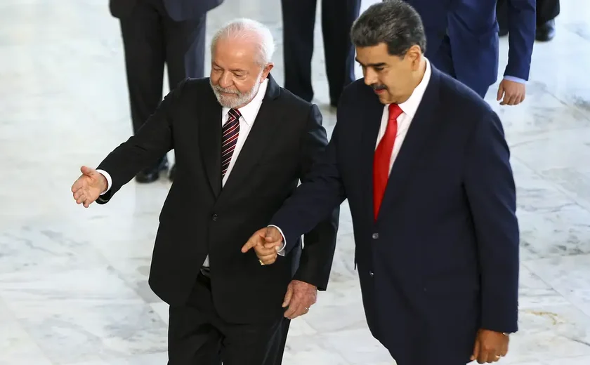 Lula diz a Maduro que América Latina é região de paz