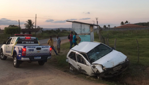 Motorista sem habilitação morre após carro capotar em Sergipe / Foto: Foto: BPRv/SE