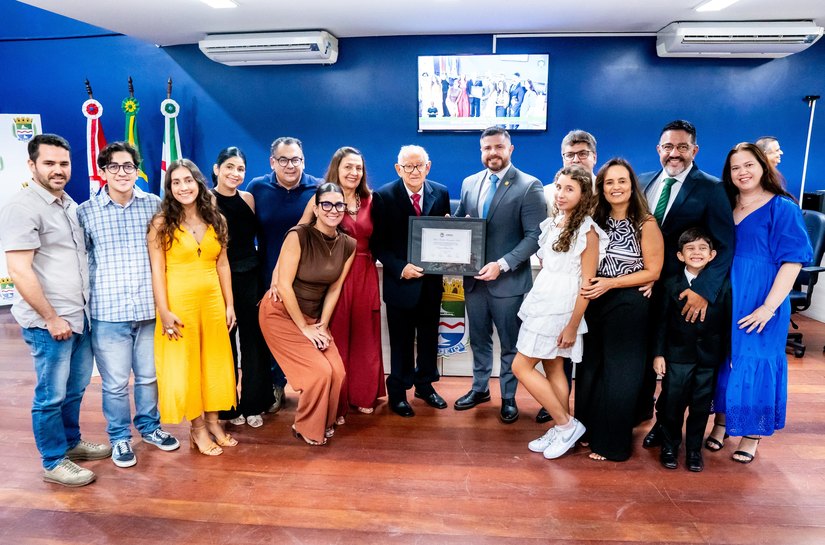 Câmara Municipal entrega Título de Cidadão Honorário de Maceió ao delegado Eduardo Maia