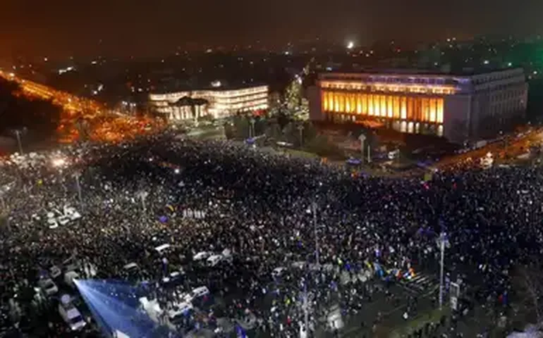 Romênia: candidato de extrema direita garante vitória no 1º turno das eleições presidenciais