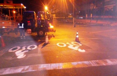 Faixa exclusiva para motocicletas é instalada na Gruta