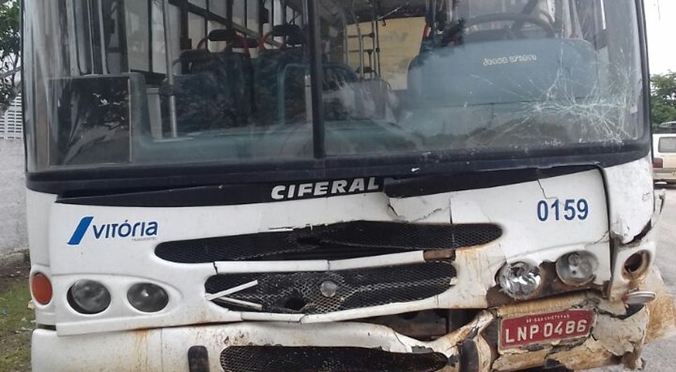 onibus acidente