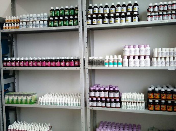 Prefeitura de Traipu abastece postos de saúde com medicamentos