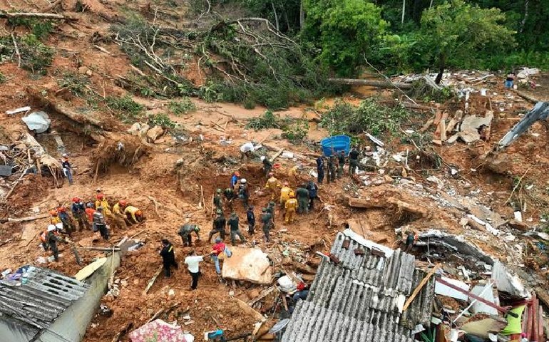 Sirenes, treino e rota de fuga são opções de resposta a alerta de chuva