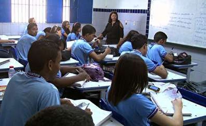Justiça dá prazo para governo de Alagoas contratar intérpretes de libras