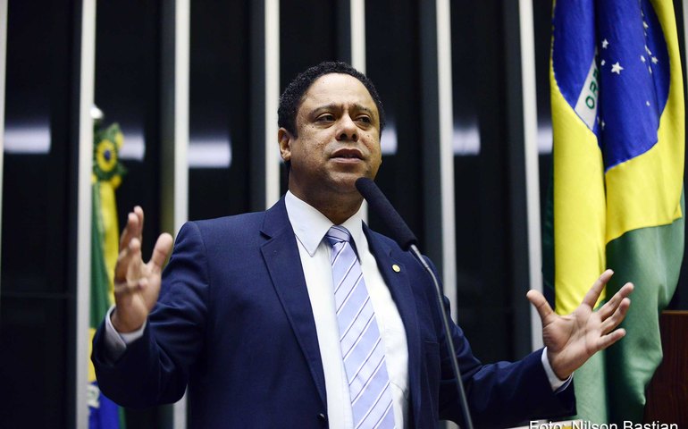 Orlando Silva diz que interação entre Paes e Doria mostra ‘derrota de Bolsonaro’