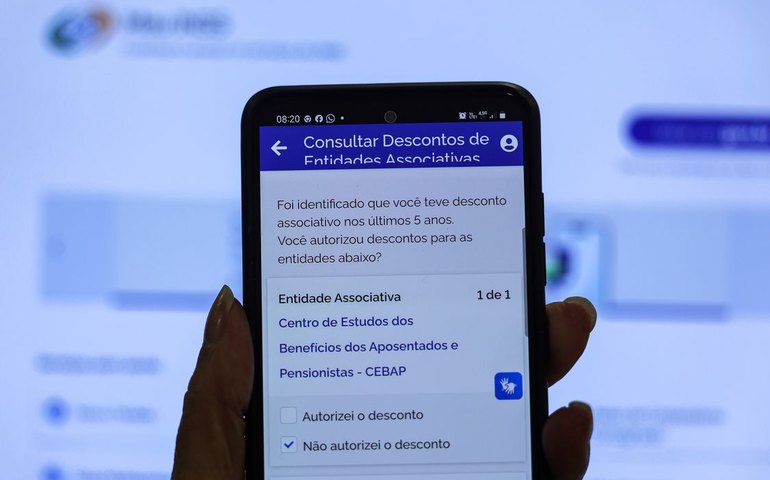 CPMI ouve ex-presidente do INSS e vota 406 requerimentos