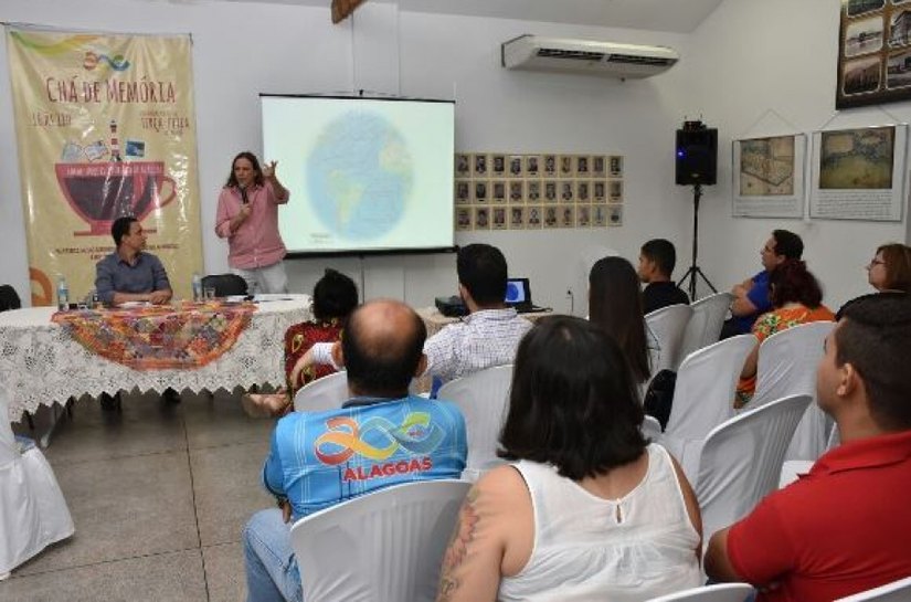 Chá de Memória de outubro traz debate sobre a escravidão em Alagoas