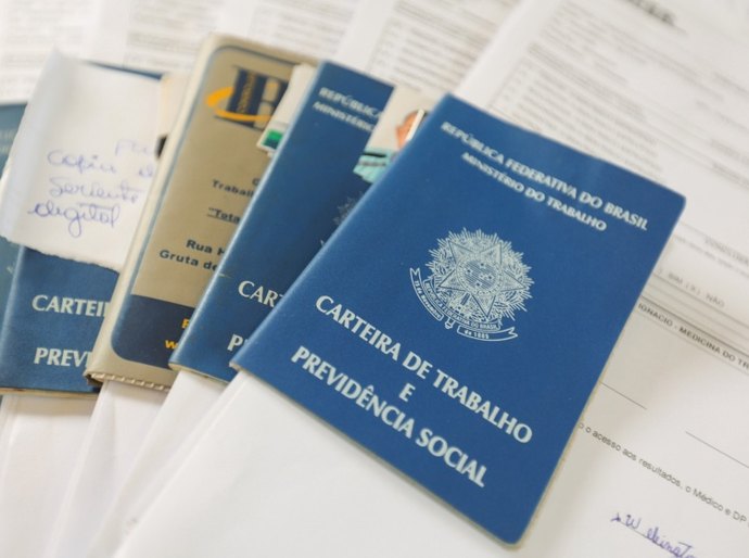 Secretaria do Trabalho inicia a semana com 1.247 vagas de emprego por meio do Sine Maceió