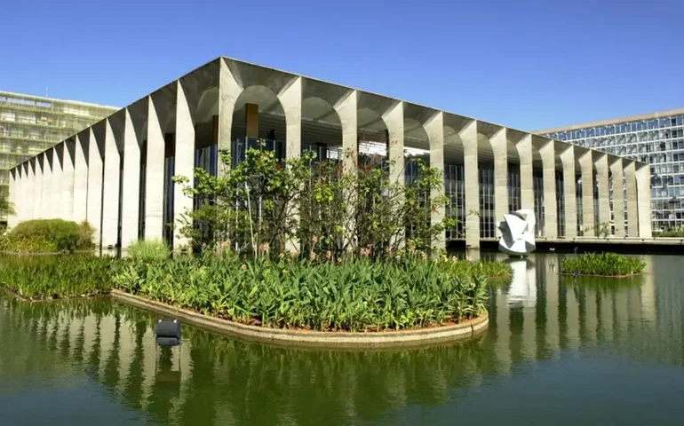 Itamaraty: Lula quer mais venda do agro para México e volta do país a conversas sobre Venezuela