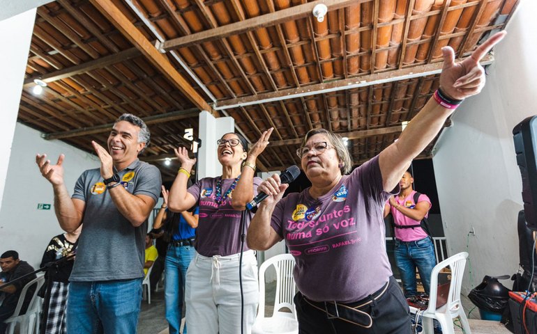 Rafael Brito recebe apoio de professores de educação física em Palmeira dos Índios