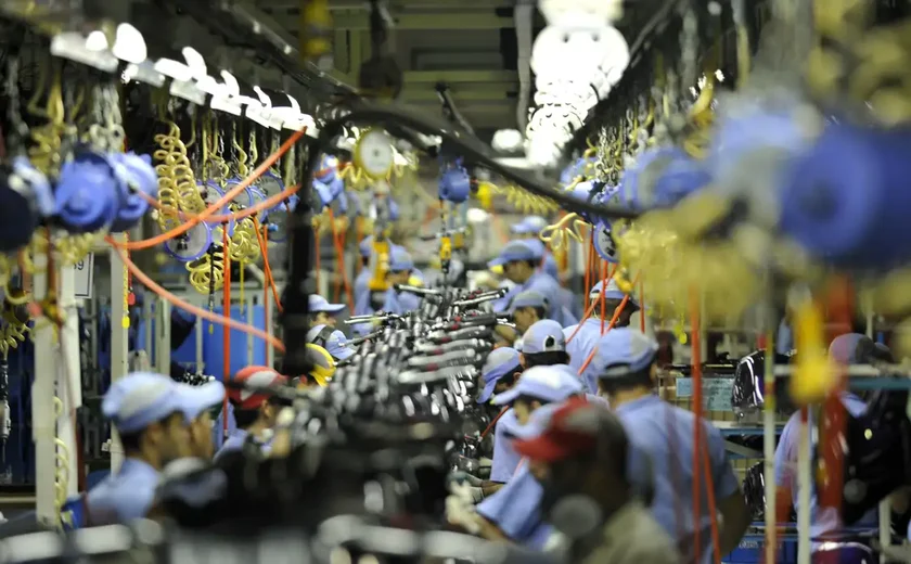 Produção industrial brasileira fecha 2024 com crescimento de 3,1%
