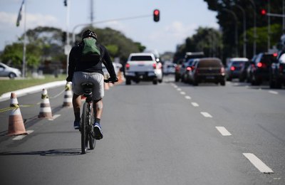 Dia Nacional do Ciclista: Detran Alagoas orienta sobre conduta para manter segurança no trânsito