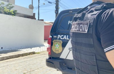 Homem é preso em flagrante por feminicídio em Arapiraca