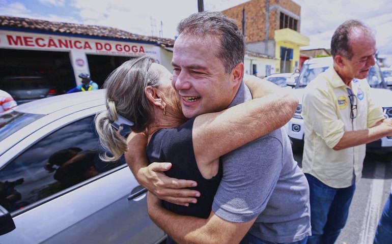 Renan Filho avalia que fez campanha propositiva