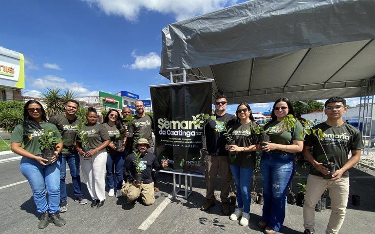 Semana da Caatinga tem início em Delmiro Gouveia com ações de educação ambiental e plantio de mudas
